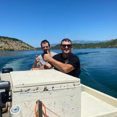 Lisna בית הארחה