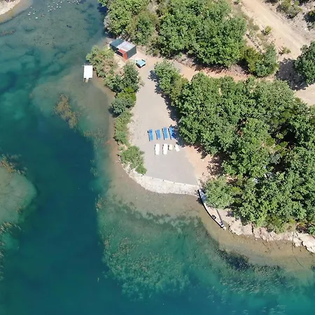 Lisna בית הארחה